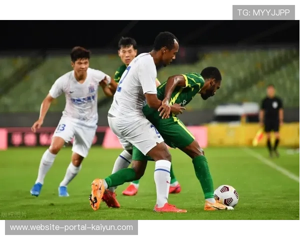 “五支球队争冠格局折射意甲战术多元化趋势” “五支球队争冠格局折射意甲战术多元化趋势”